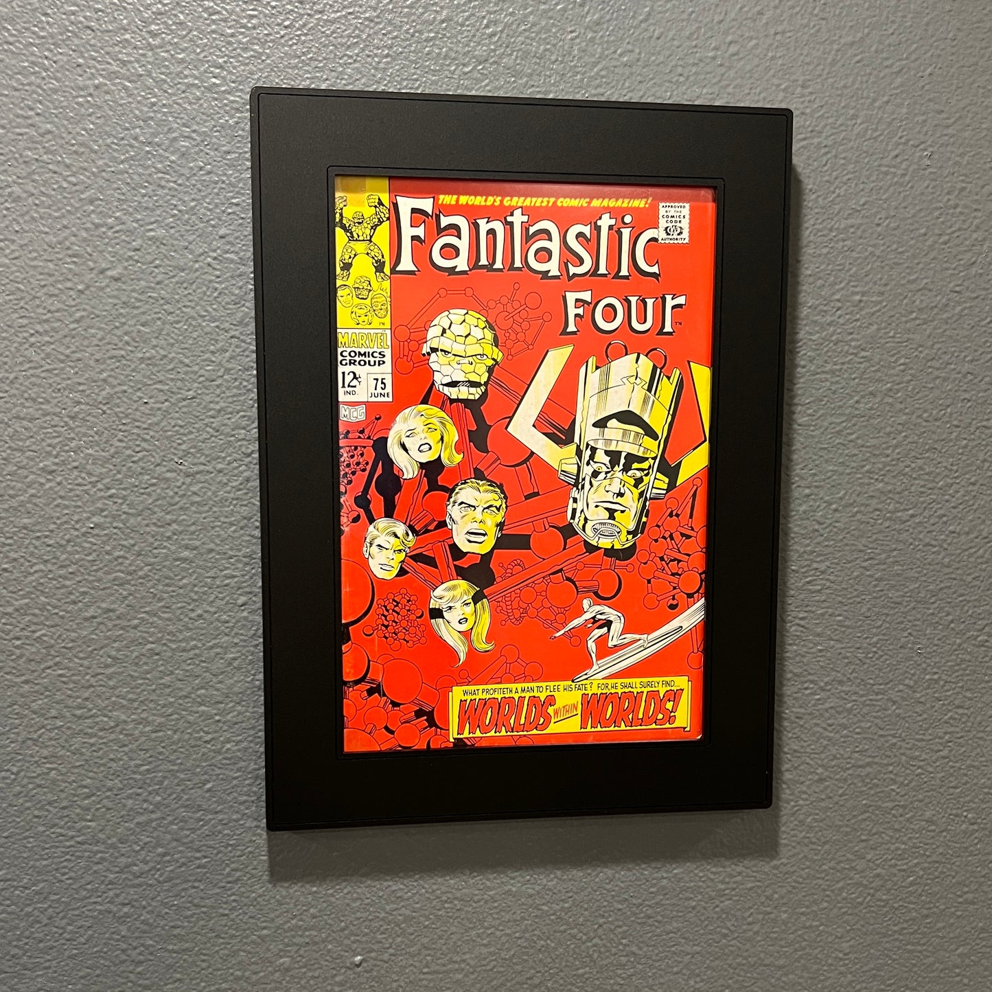 
                  
                    EZ Comic Frame (Silver Age)
                  
                