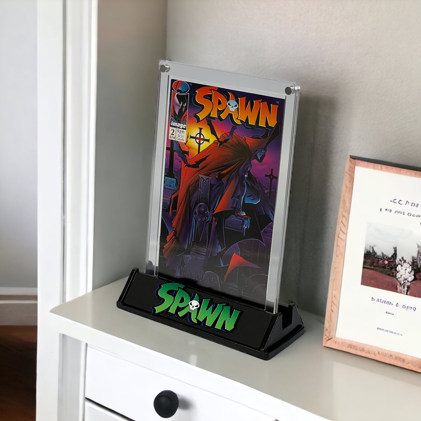 Spawn Comic Stand (Green Lettering) – Red Wolf Collectibles