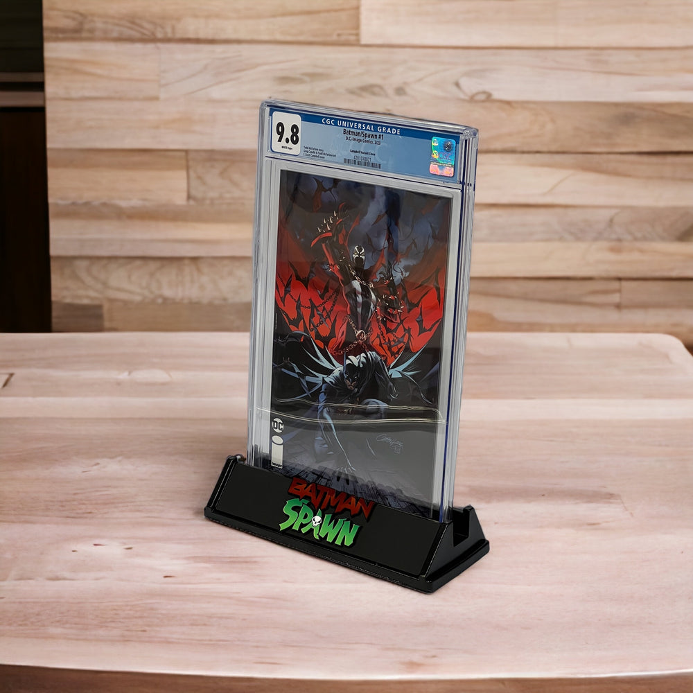 Batman / Spawn Comic Stand – Red Wolf Collectibles