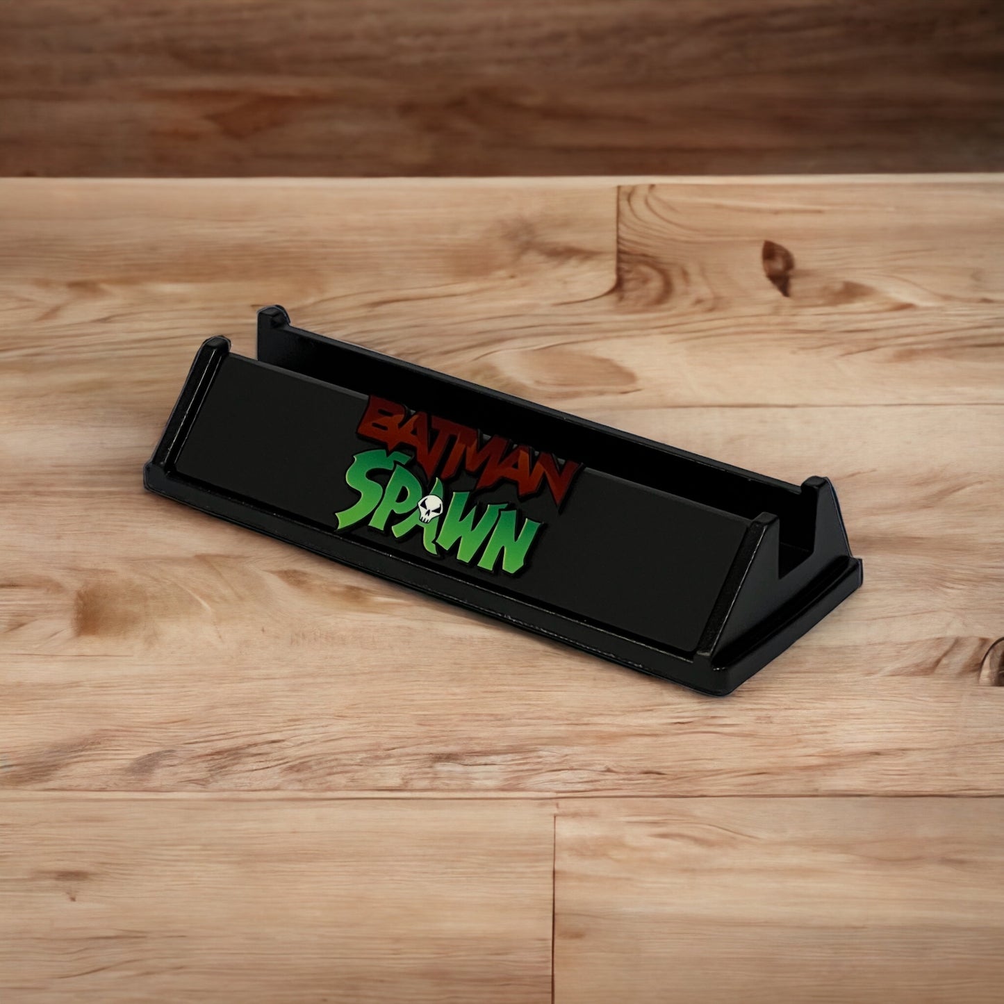 Batman / Spawn Comic Stand – Red Wolf Collectibles